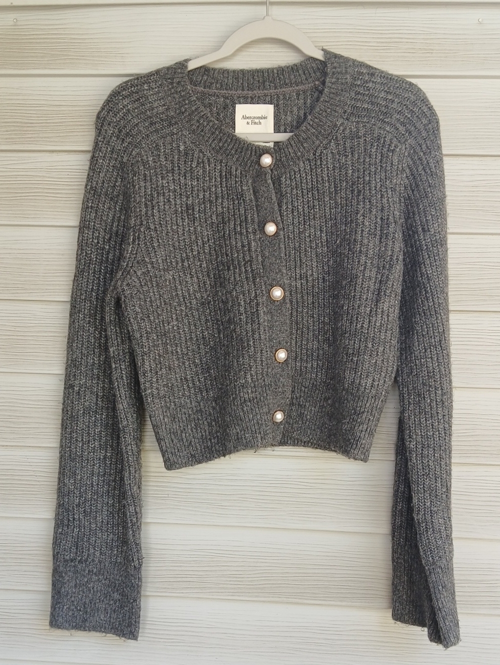 Abercrombie & Fitch Gray Ribbed Pearl-Button Cardigan